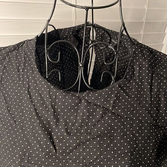 Ann Taylor polka dot long sleeve blouse size S - Picture 3 of 6